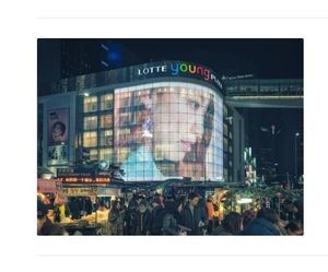 P8 Full Color Indoor Outdoor Soft Curlable Crystal Transparent LED Film Display